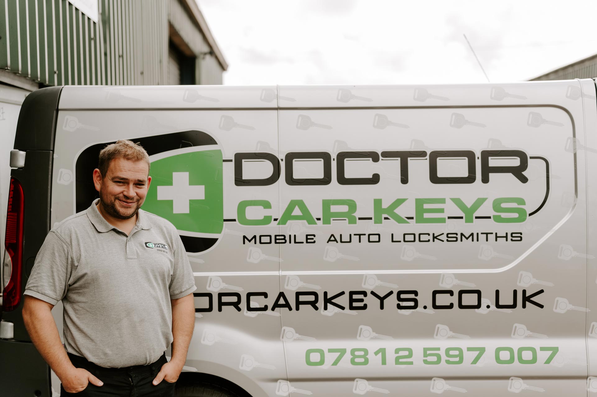 Why Choose a Local Locksmith in Farnborough Area For Car Keys replacements